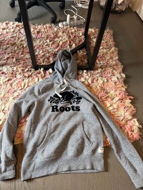 Roots Marled Grey Pullover Hoodie with Black Logo Patch